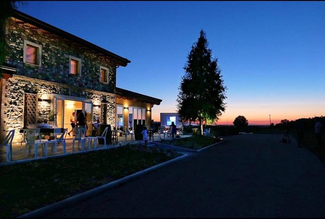 קסטלווטרו די מודנה Agriturismo E Acetaia La Vedetta מראה חיצוני תמונה
